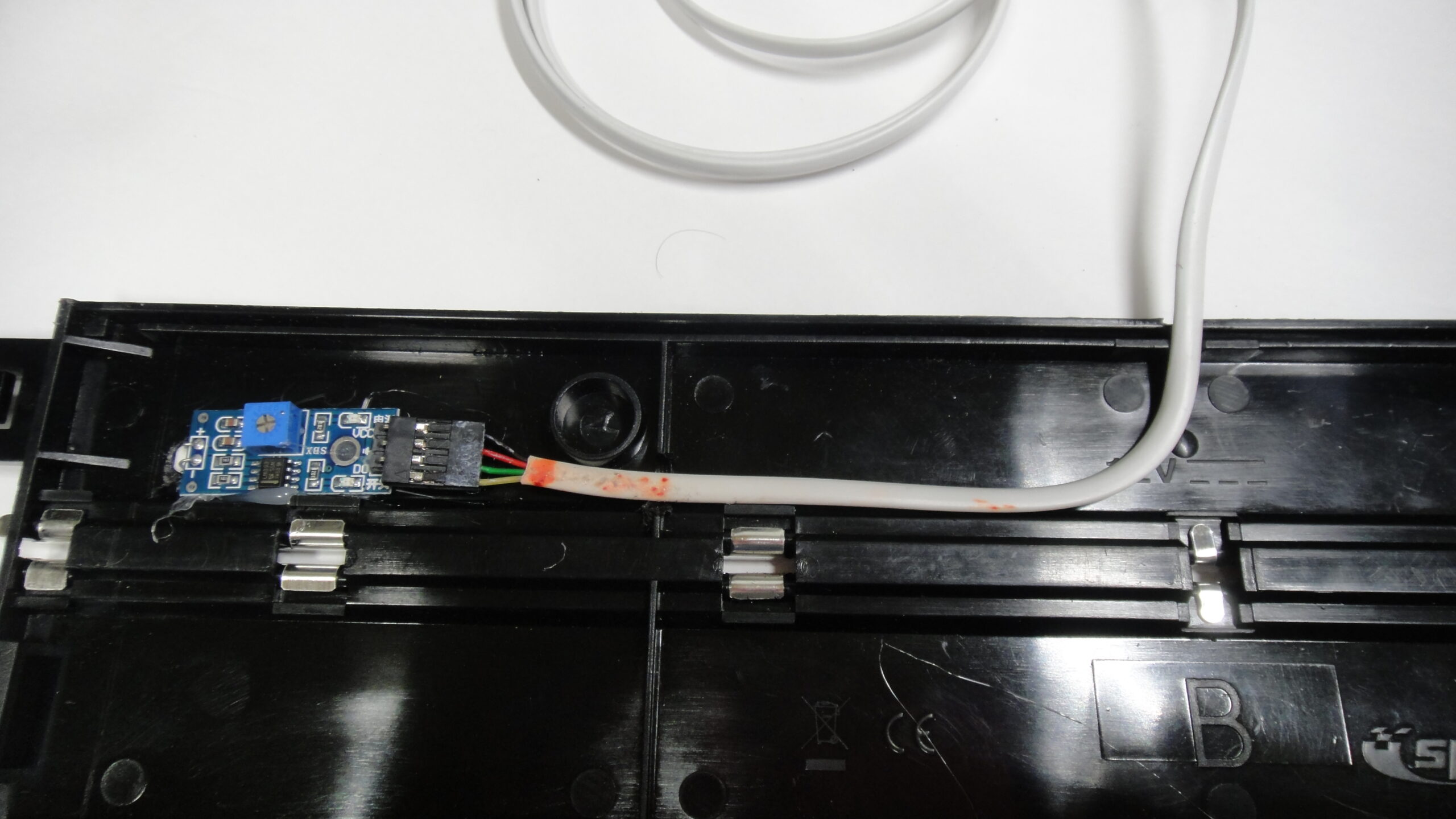 SlotCarTrackSensor12