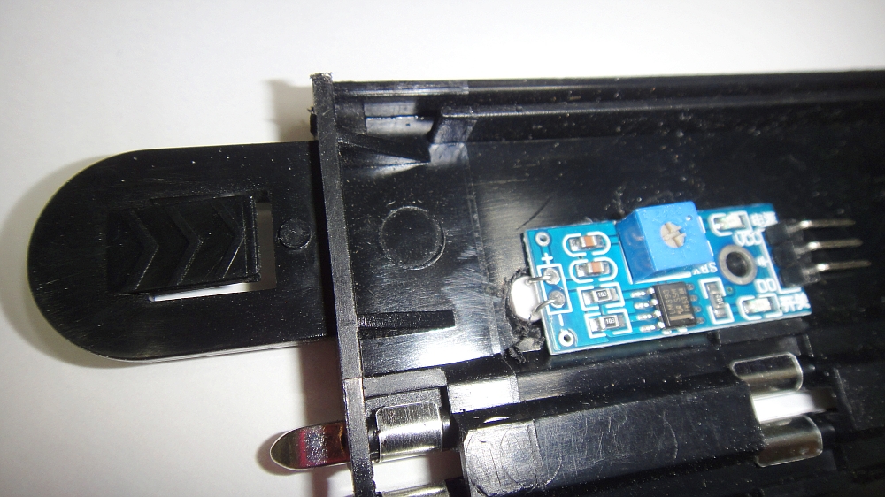 SlotCarTrackSensor5